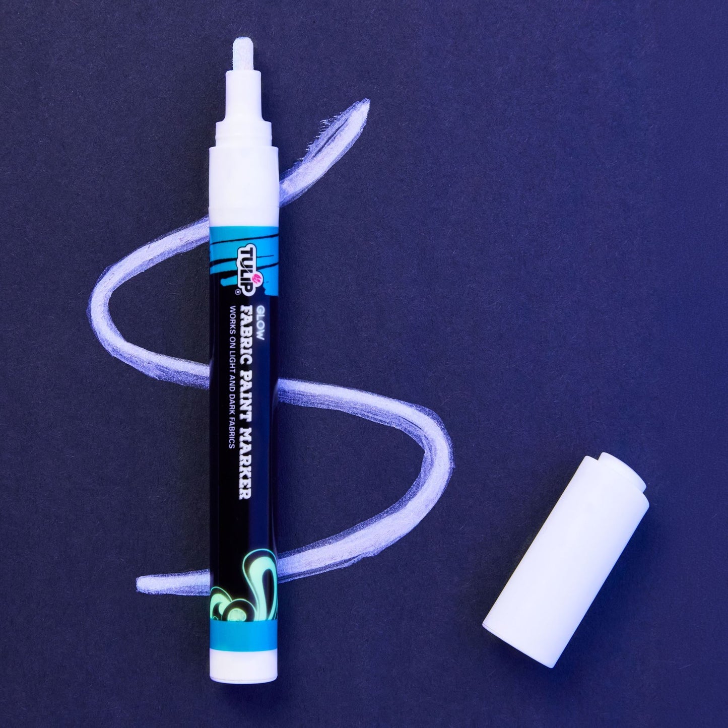 Picture of 50012-1                             GLOW IN THE DARK FABRIC MARKER + NIB REPLACEMENT  