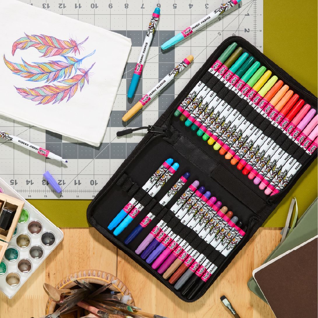 Picture of 50023-1                             TULIP FABRIC MARKER STORAGE KIT                   