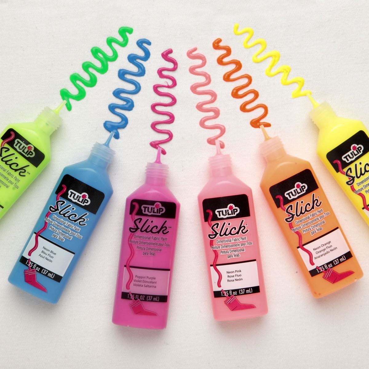 Picture of 47927                               DIMENSIONAL FABRIC PAINT NEON 6PK                 